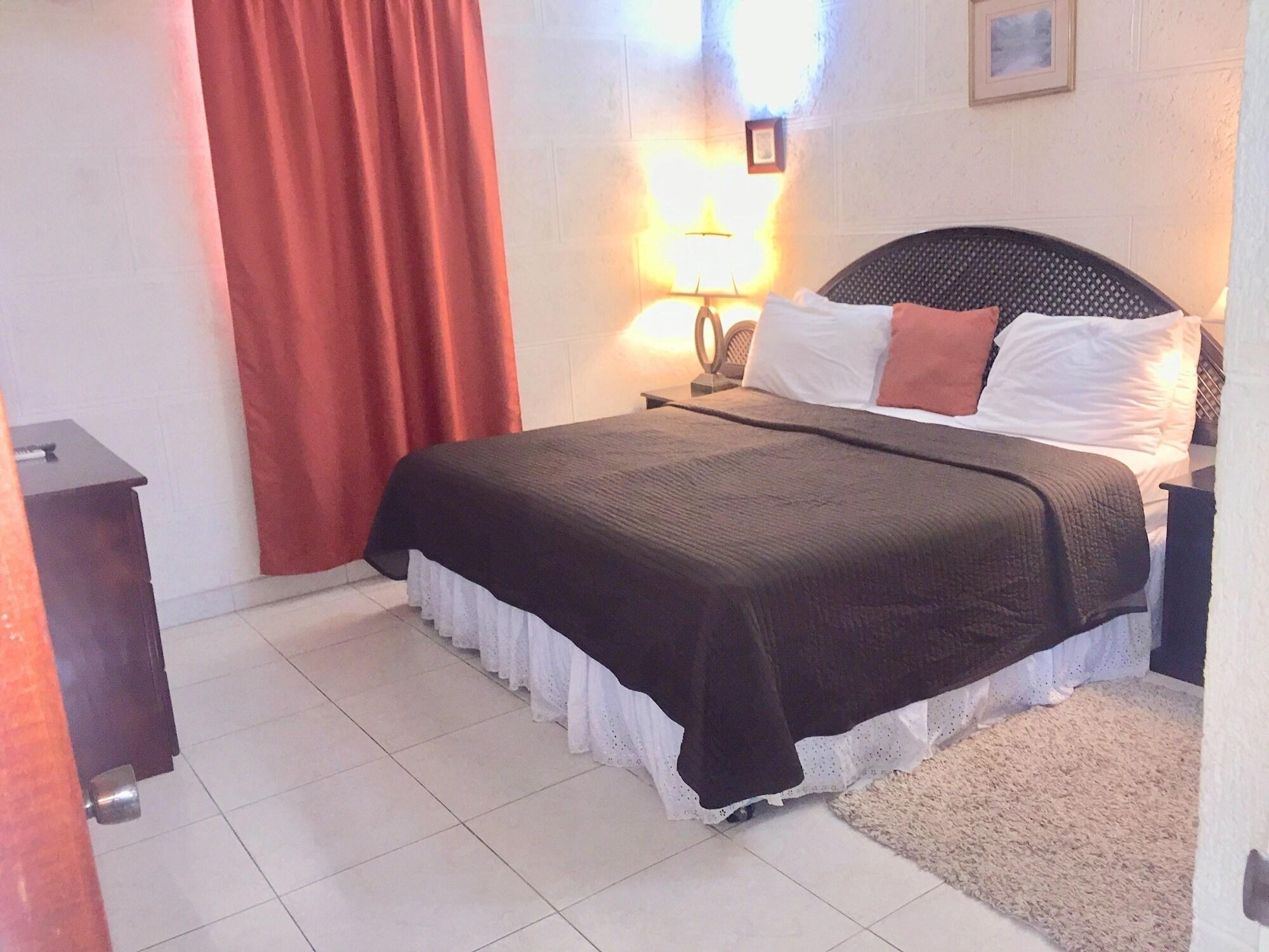 Ocean 15 Hotel Christ Church Esterno foto
