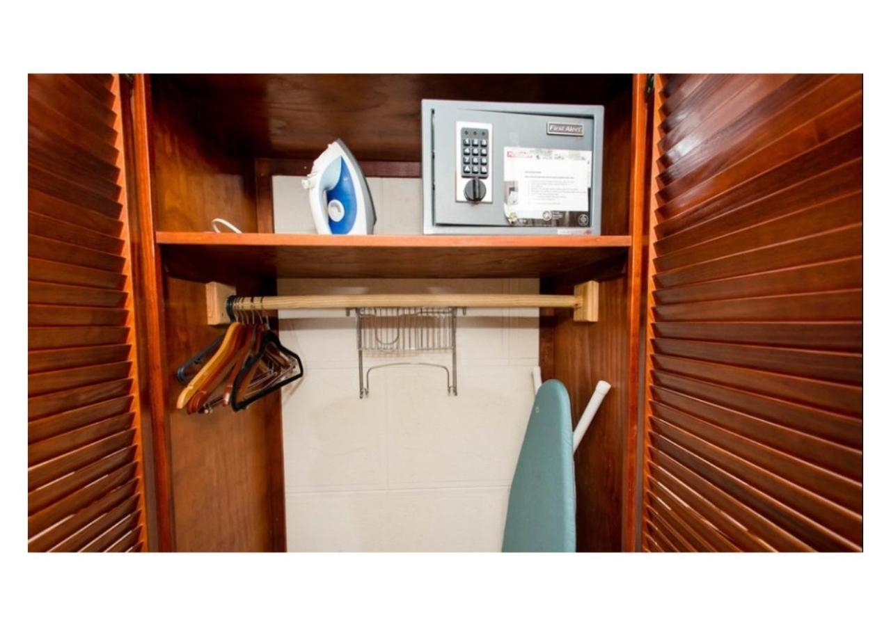 Ocean 15 Hotel Christ Church Esterno foto