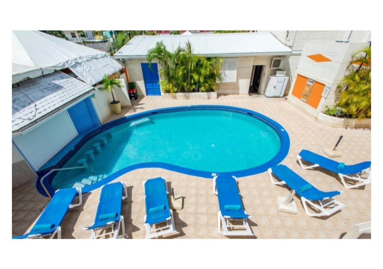 Ocean 15 Hotel Christ Church Esterno foto